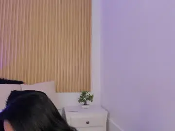 Chaturbate Live Sex Cam of genesisruiz