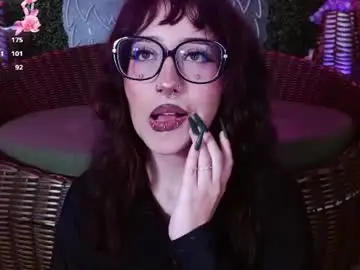 Chaturbate Live Sex Cam of sweet_roxanee