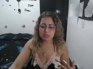 Chaturbate Live Sex of skarleth_diaz