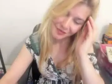 Chaturbate Free Live Porn of artsyandcraftsy_
