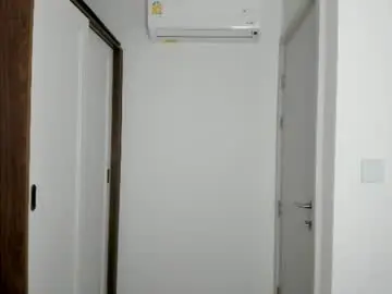 Chaturbate Free Live Porn of e___lisa