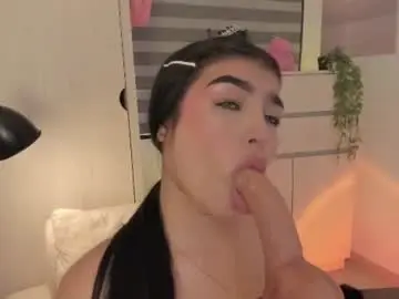 Chaturbate Best live sex cam show of emily_kenner