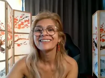 Chaturbate Adult Video Chat of francelune