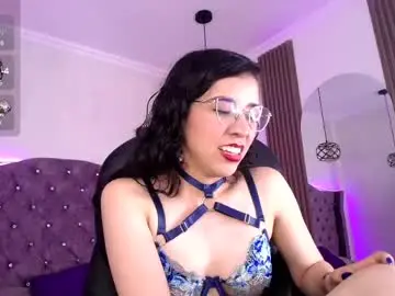 Chaturbate Adult Webcams of amara_davis1