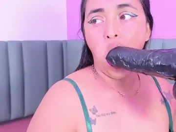 Chaturbate Live Sex Cam of susan_bigass