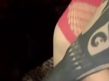 Chaturbate Live Sex Cam of farrahfindom