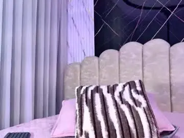 Chaturbate Watch Live Sex Cams of lia_vel