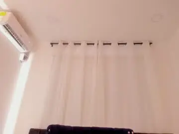 Chaturbate Live Sex of nicoll_evanns