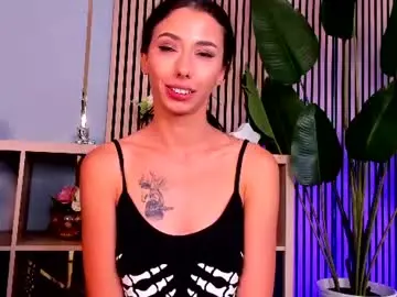 Chaturbate Best live sex cam show of tiacyrrus