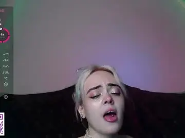 Chaturbate Live Porn of oxcysecret