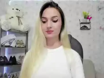 Chaturbate Live Sex Cam of isablonde1