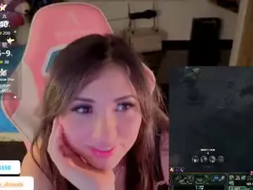 Chaturbate Best live sex cam show of madeleine_shinobi