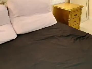 Chaturbate Live Porn of paulinekosh