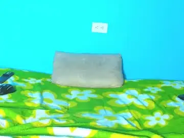 Chaturbate Free Live Porn of xxxsarahot250316
