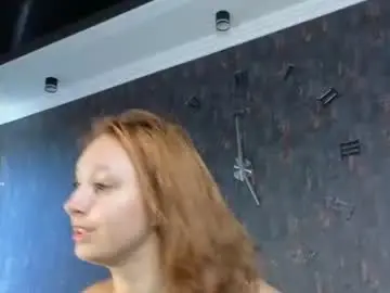 Chaturbate Adult Webcams of mirrorledy