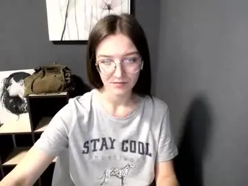 Chaturbate Nude Webcam of shining_pearl