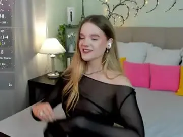 Chaturbate Live Sex Cam of emma__peach