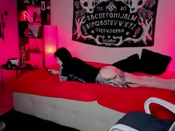 Chaturbate Free Porn Cam of magic_alie