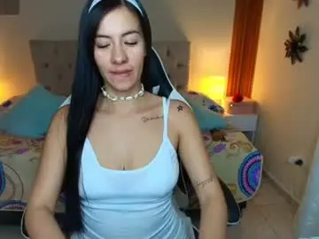 Chaturbate Live Porn of emiily_skinny