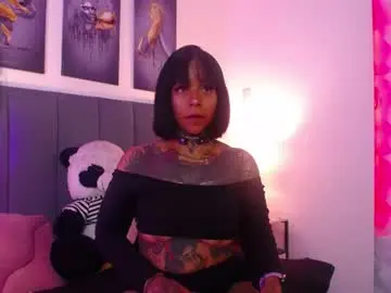 Chaturbate Live Sex Cam of tattoo_baby696
