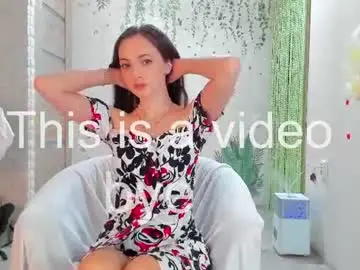 Chaturbate Free Porn Cam of sunshine13_