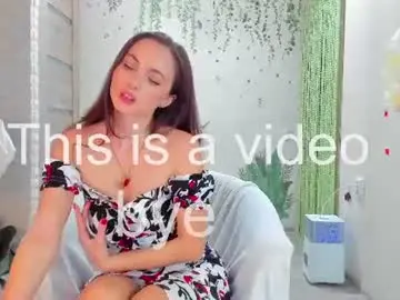 Chaturbate Live Sex Cam of sunshine13_