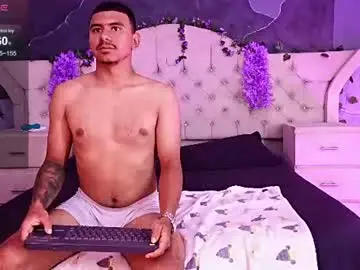 Chaturbate Adult Webcam of lunaanddantee_