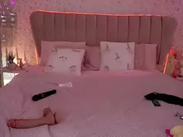Chaturbate Private Sex Chat of kiraroxx