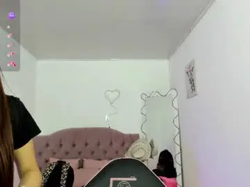 Chaturbate Best live sex cam show of zaafira_tay