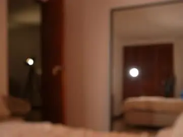 Chaturbate Watch Live Sex Cams of carolart
