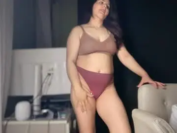 Chaturbate Sex Chat of ema_lov3