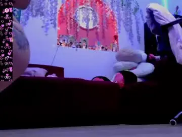 Chaturbate Watch Live Sex Cams of valentinamiller_