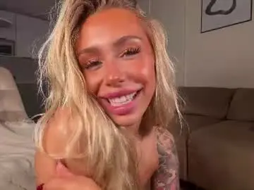 Chaturbate Sex Cam of creambaby1