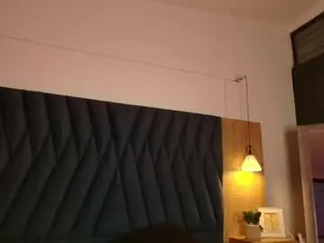 Chaturbate Live Sex of alana_petite