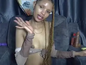 Chaturbate Watch Live Sex Cams of petite_melinda