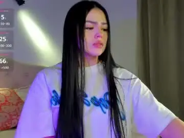 Chaturbate Live Sex Cam of holly_444