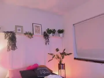 Chaturbate Live Sex Cam of kimdyy_