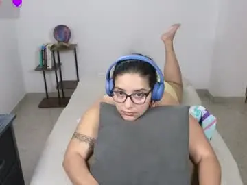 Chaturbate Free Live Porn of moonwoman_