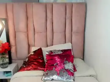 Chaturbate Best live sex cam show of issa_milf__