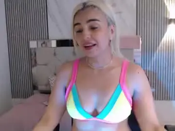 Chaturbate Adult Webcam of julieta__fox_