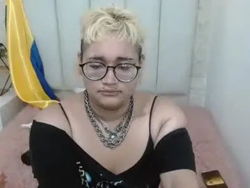 Chaturbate Best live sex cam show of echypyon_tk