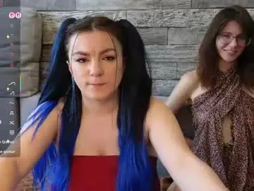 Chaturbate Live Sex Cam of vika_loves_you