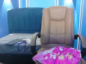 Chaturbate Live Sex Cam of vanessa_7_