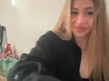 Chaturbate Free Live Porn of charrry