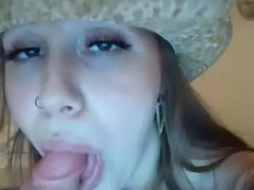 Chaturbate Best live sex cam show of milf_s14