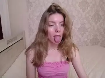 Chaturbate Sex Cam of marianna_meow246
