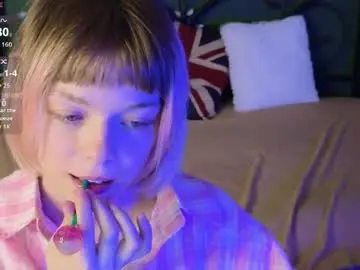 Chaturbate Adult Webcam of t1nker_bell