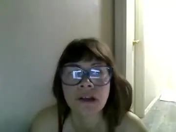 Chaturbate Live Porn of petitedoll30