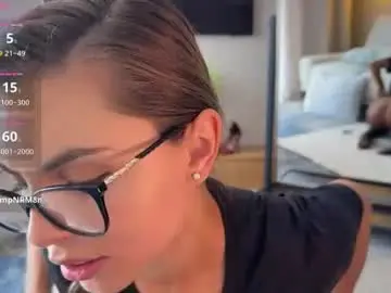 Chaturbate Free Porn Cam of girl_next_door19