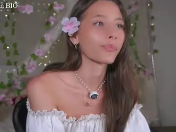 Chaturbate Free Live Porn of falinecrosthwaite